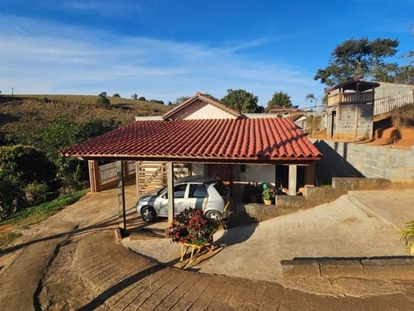 Chácara com acesso calçado à Venda no Sul de Minas Cód. 2011 (22)