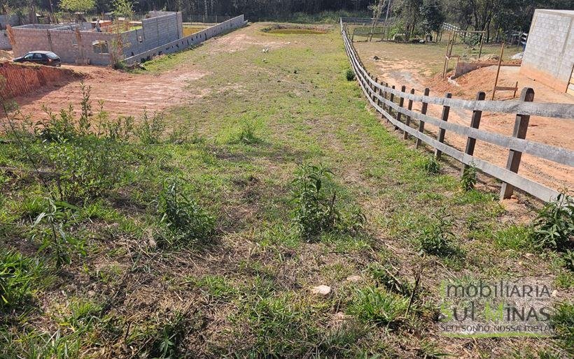 Terreno de 2300m² com tanque de peixe à Venda em Camanducaia MG Cód. 2010 (6)