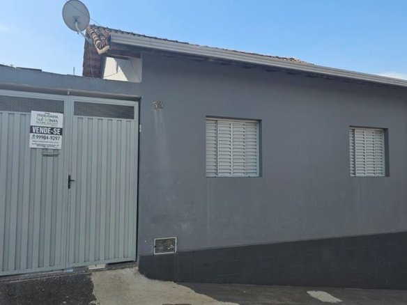 Casa com 2 dormitórios e 200 m² de lote à Venda em Cambuí MG Cód. 1405 (4)