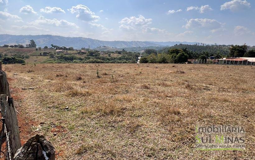 Terreno Industrial de 14.047m² com ótima topografia e aproveitamento à Venda Cód. 2038 (5)