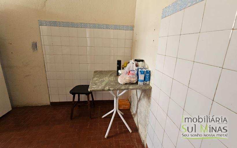 Casa com 3 moradas à Venda em Cambuí MG Cód. 2045 (12)