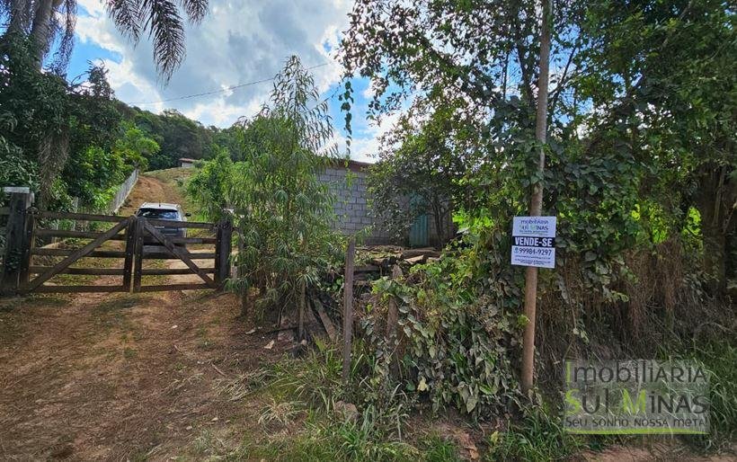 Chácara de 1500m² com casa iniciada à Venda em Estiva MG Cód. 2073 (4)