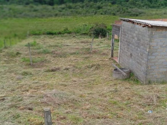 Lote de 1.157 m² à Venda em Senador Amaral MG Cód. 2061 (4)