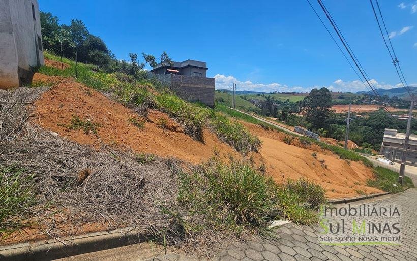 Lote de 160m² em bairro novo à Venda em Cambuí MG Cód. 2070 (2)