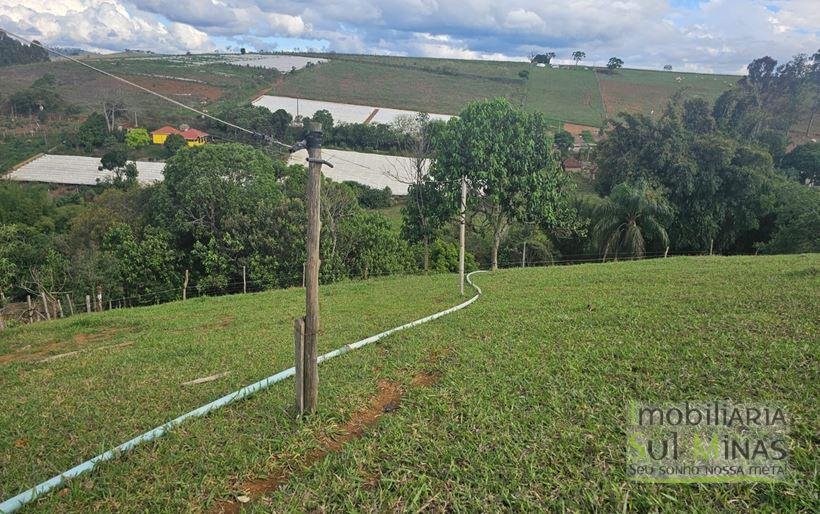 Terreno de 1.000 m² com vista para as montanhas em Estiva MG Cód. 2057 (1)