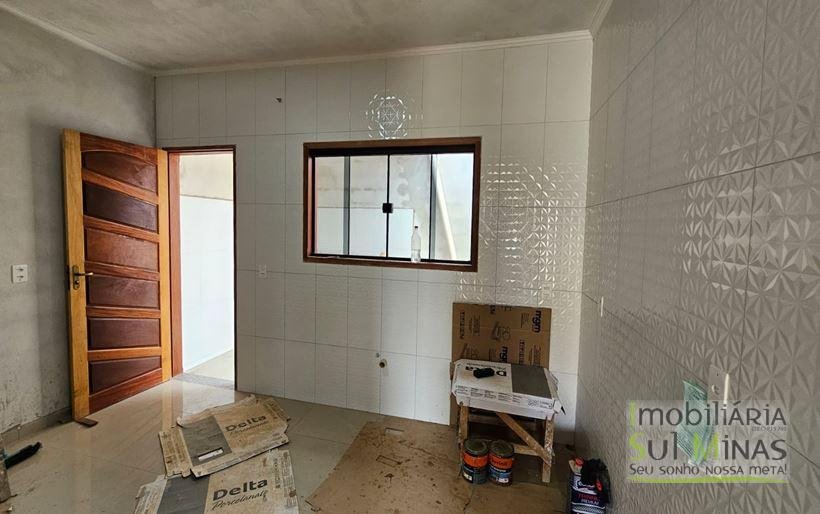 Casa com 3 dormitórios próximo ao centro à Venda no Córrego do Bom Jesus Cód. 2081 (9)