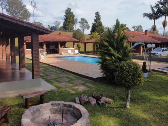 Sítio com 23.512 m² e Vista Panorâmica à Venda em Itapeva MG Cód. 2086 (2)