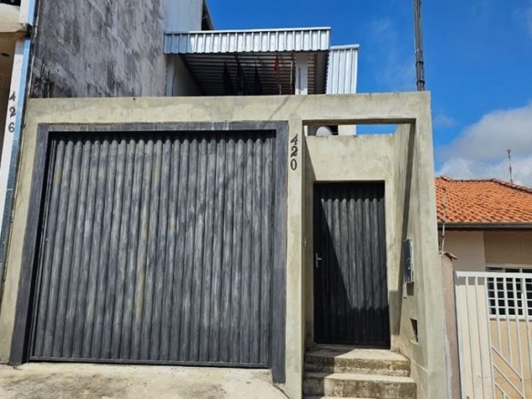 Casa com terraço à Venda em Cambuí MG Cód. 2095 (18)
