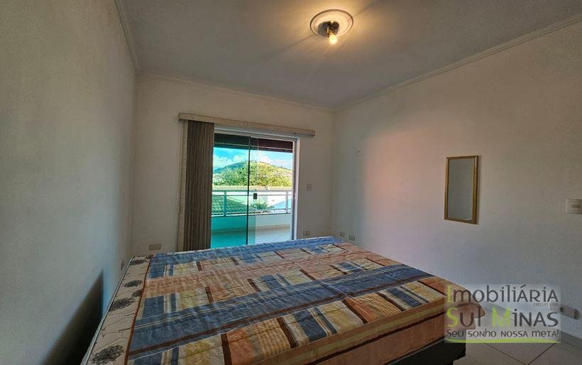 Casa de Alto Padrão com Piscina e Cascata à Venda em Cambuí MG Cód. 2142 (16)