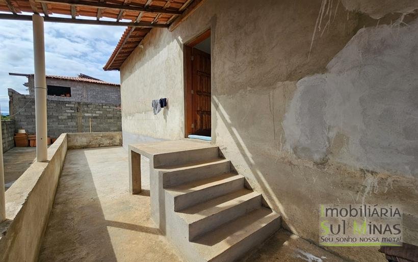 Chácara de 500m² a 4km de Cambui MG à Venda Cod 2162 (16)