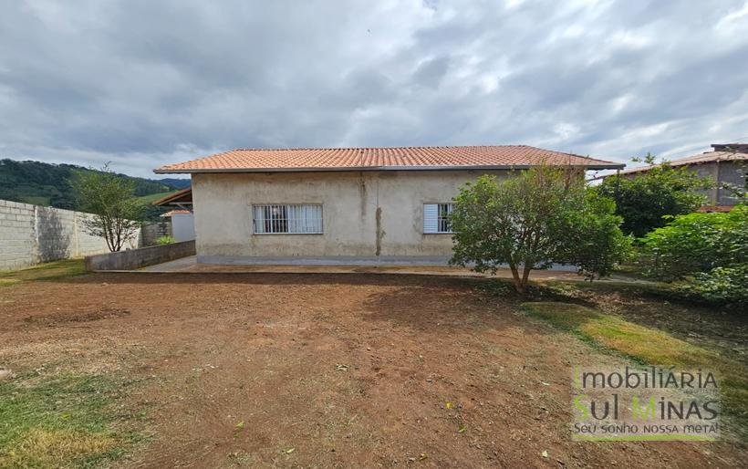 Chácara de 500m² a 4km de Cambui MG à Venda Cod 2162 (17)