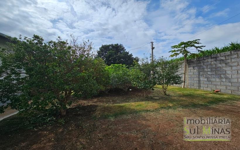 Chácara de 500m² a 4km de Cambui MG à Venda Cod 2162 (18)