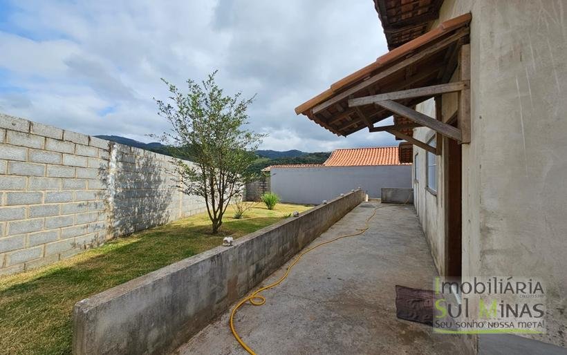 Chácara de 500m² a 4km de Cambui MG à Venda Cod 2162 (19)