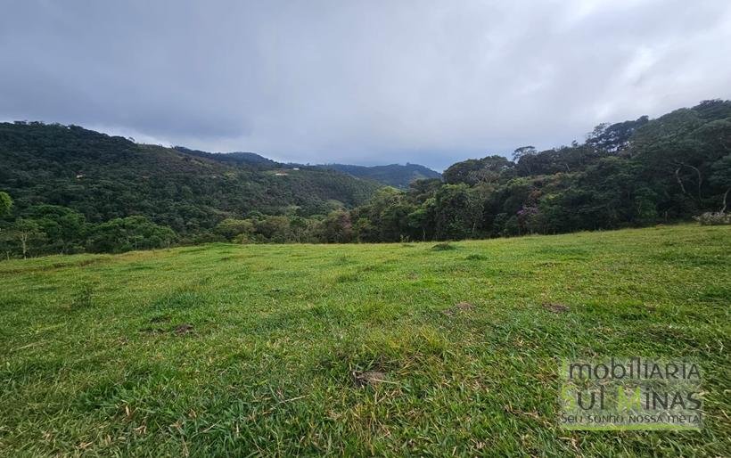 Sítio com 21 hectares à Venda em Senador Amaral MG Cód 1332 (14)