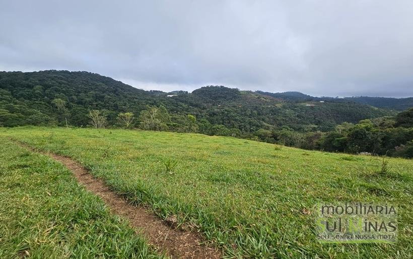 Sítio com 21 hectares à Venda em Senador Amaral MG Cód 1332 (15)