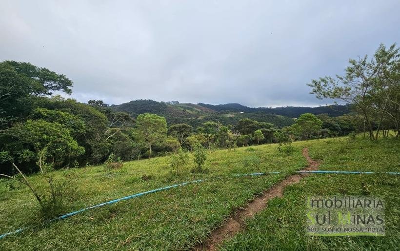 Sítio com 21 hectares à Venda em Senador Amaral MG Cód 1332 (3)