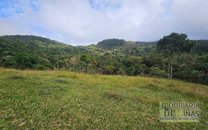 Sítio com 21 hectares à Venda em Senador Amaral MG Cód 1332 (8)