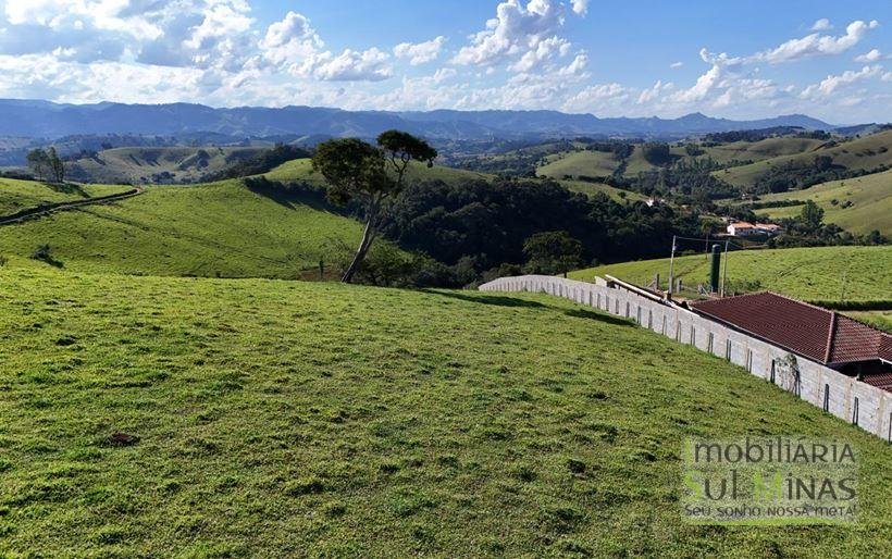 Terreno de 20.000 m² com Ótimo Aproveitamento à Venda no Córrego do Bom Jesus MG Cód. 1855 (3)