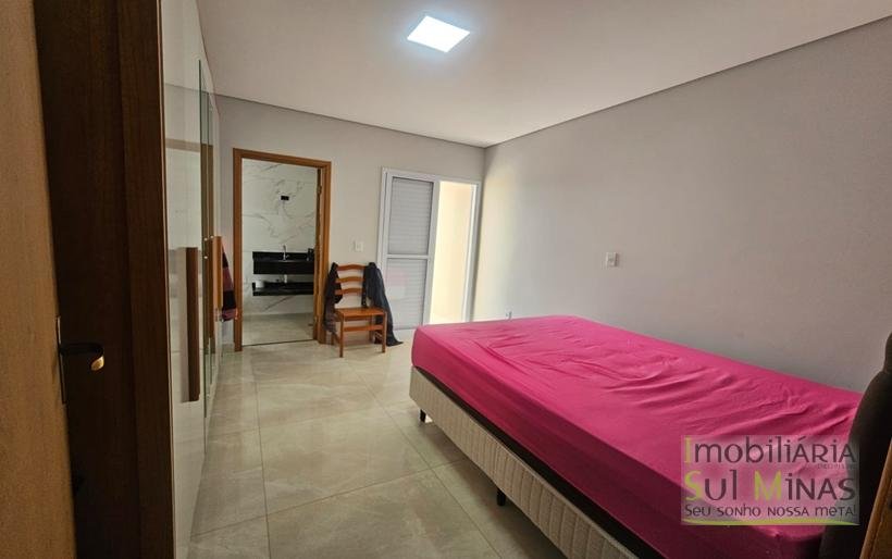 Apartamento com Vista à Venda em Cambuí MG Cod 2173 (11)