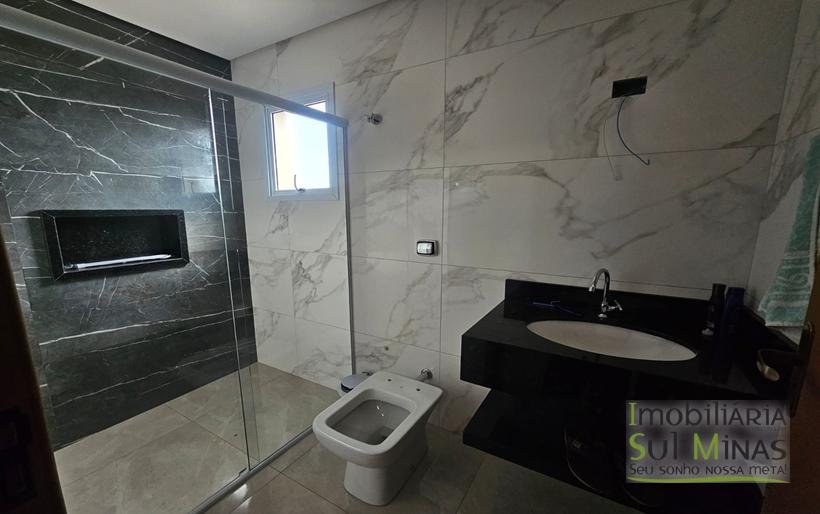 Apartamento com Vista à Venda em Cambuí MG Cod 2173 (14)