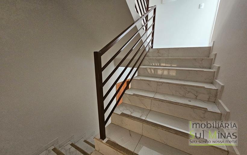 Casa para Locação em Cambuí MG Ampla, Confortável e Bem Localizada! COD 2189 (22)