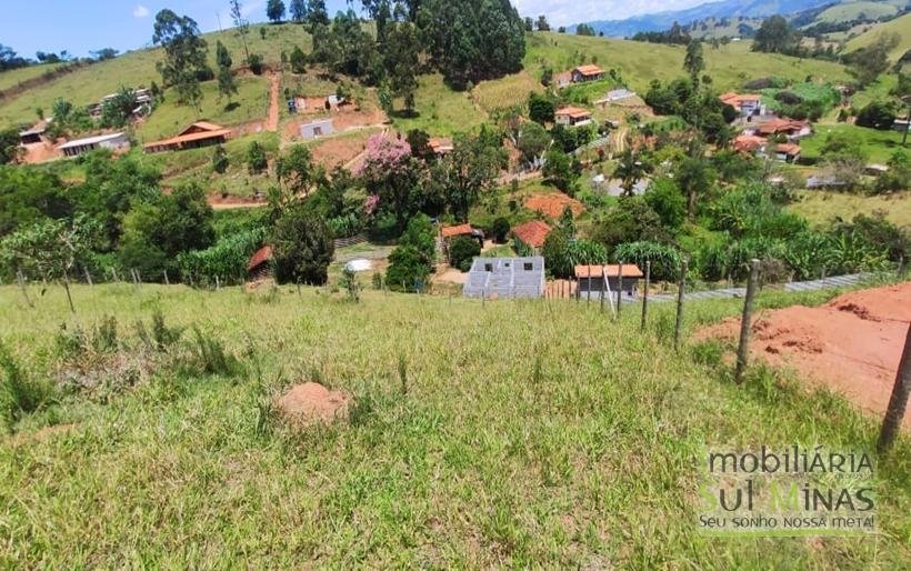 Terreno com 1.075 m² próximo a cidade à Venda em Cambuí MG COD 2169 (4)