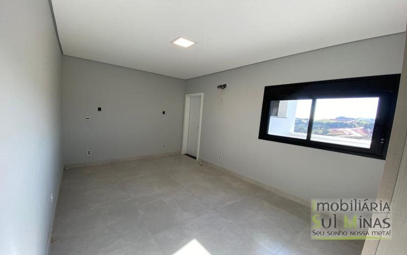 Casa moderna e de alto Padrão à Venda em Cambuí MG Cód. 1997 (55)