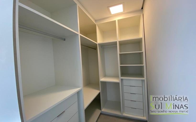 Casa moderna e de alto Padrão à Venda em Cambuí MG Cód. 1997 (60)