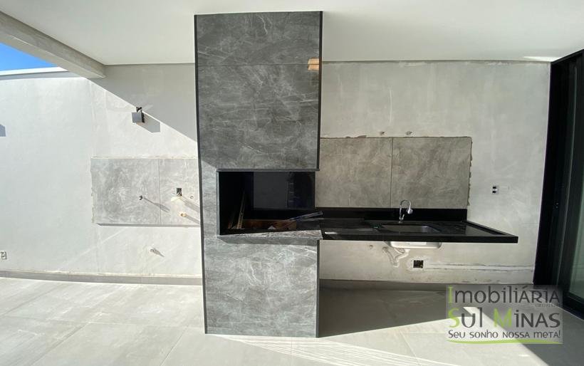 Casa moderna e de alto Padrão à Venda em Cambuí MG Cód. 1997 (64)