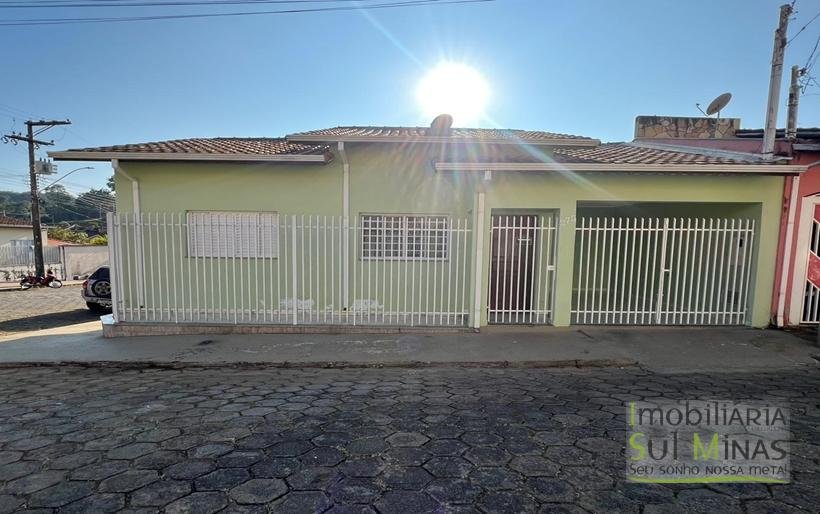 Casa térrea com 2 dormitórios para locação em Cambuí MG COD2193 (10)