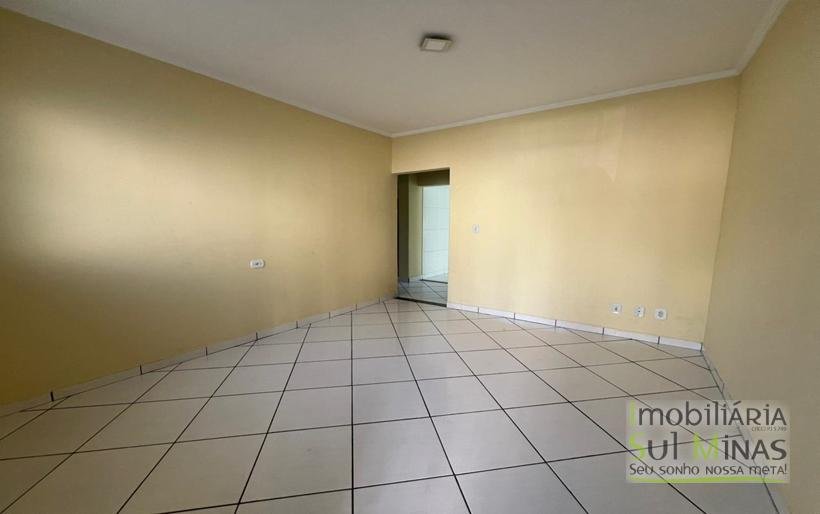 Casa térrea com 2 dormitórios para locação em Cambuí MG COD2193 (11)