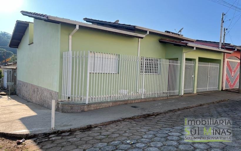 Casa térrea com 2 dormitórios para locação em Cambuí MG COD2193 (9)