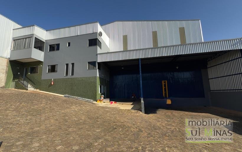 Galpão para Locação com 2.000 m² em CambuíMG – Estrutura Completa para Sua Empresa COD2197 (1)