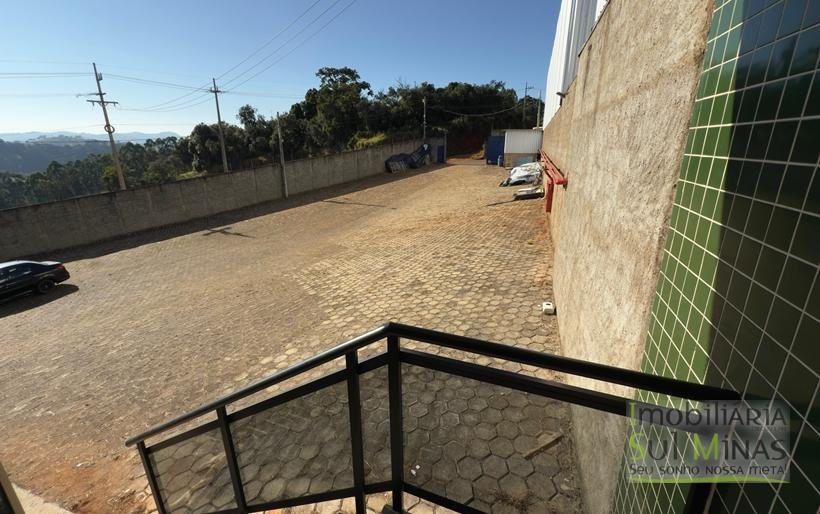 Galpão para Locação com 2.000 m² em CambuíMG – Estrutura Completa para Sua Empresa COD2197 (3)