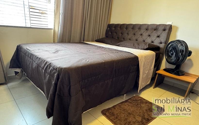 Quarto particular em uma casa nova toda equipada para Locação em Cambuí MG CO2195 (1)