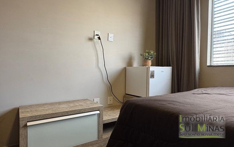 Quarto particular em uma casa nova toda equipada para Locação em Cambuí MG CO2195 (2)