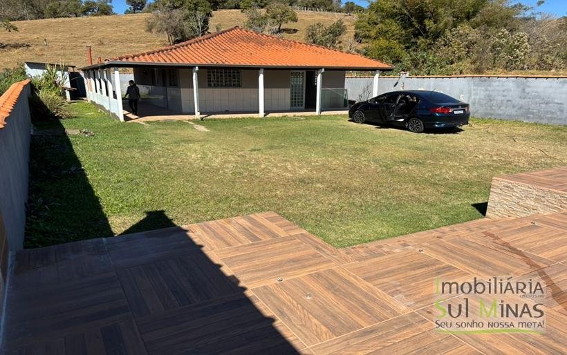 Casa a venda no Córrego do Bom Jesus MG com 1.066 m² e Linda Piscina COD1617 (1)