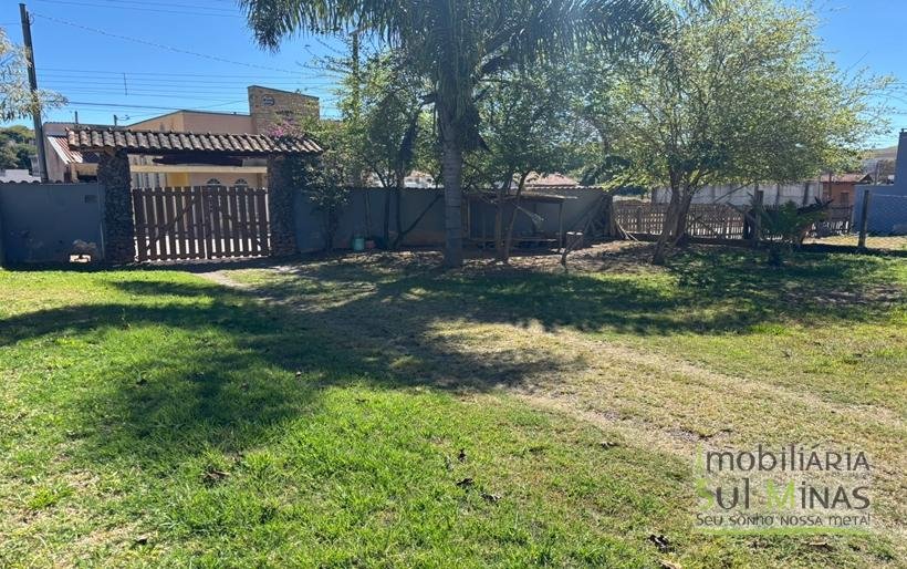 Casa a venda no Córrego do Bom Jesus MG com 1.066 m² e Linda Piscina COD1617 (13)