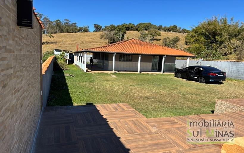 Casa a venda no Córrego do Bom Jesus MG com 1.066 m² e Linda Piscina COD1617 (2)
