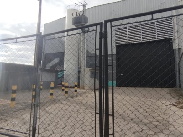 Galpão Industrial Completo – 1.380m² Pé Direito de 10 Metros Para Locação Em Cambuí MG COD2211 (8)
