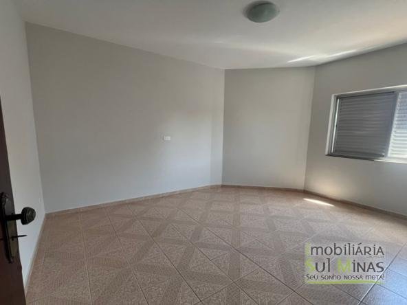 Apartamento Para Locação na Avenida Principal de Cambuí MG COD2248 (2)
