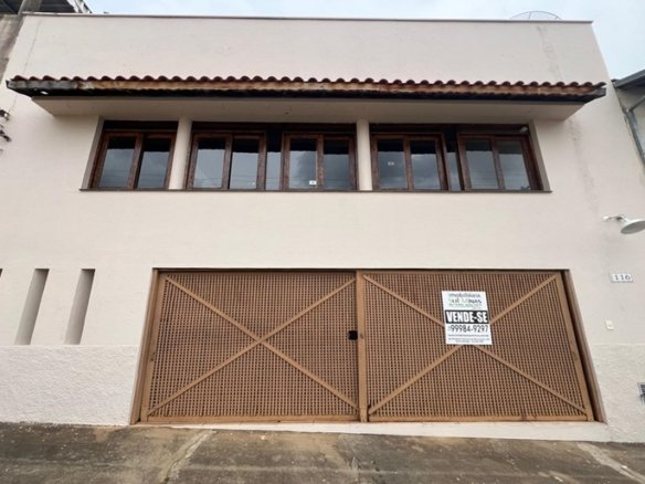 Casa Aconchegante com 186m² de construção À Venda em Cambuí MG COD2255 (16)