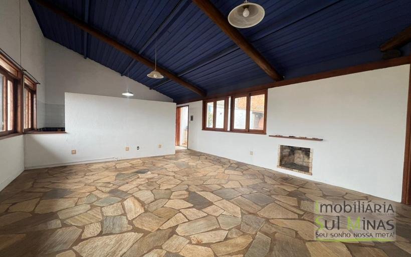 Casa Aconchegante com 186m² de construção À Venda em Cambuí MG COD2255 (16)