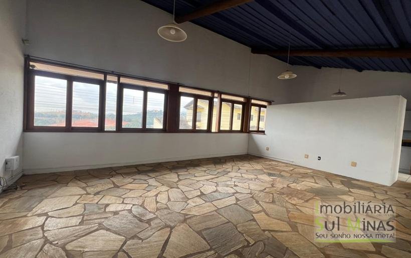 Casa Aconchegante com 186m² de construção À Venda em Cambuí MG COD2255 (8)