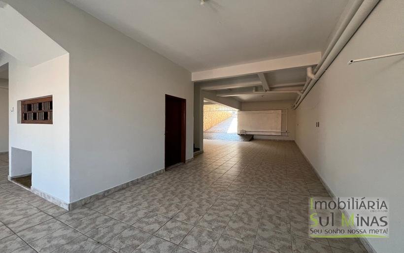 Casa de Alto padrão no centro de Cambuí MG (21)