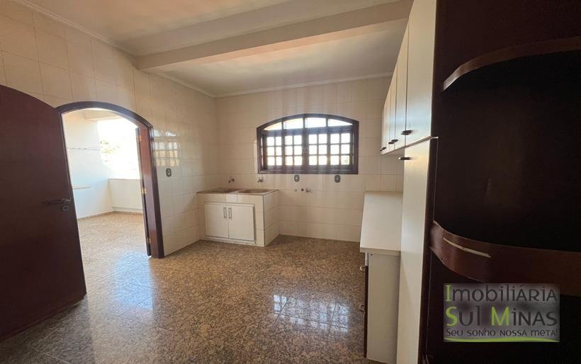 Casa de Alto padrão no centro de Cambuí MG (27)