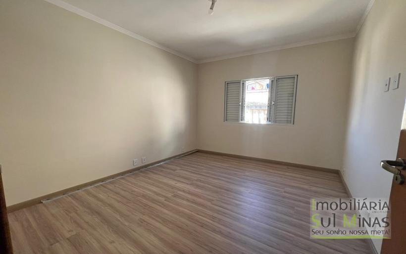 Casa nova a venda no Centro de Cambui MG COD2247 (10)