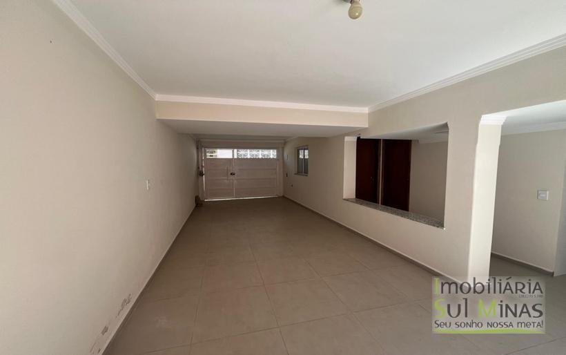 Casa nova a venda no Centro de Cambui MG COD2247 (20)