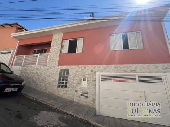 Casa nova a venda no Centro de Cambui MG COD2247 (4)