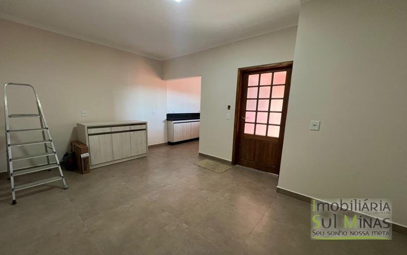 Casa nova a venda no Centro de Cambui MG COD2247 (7)